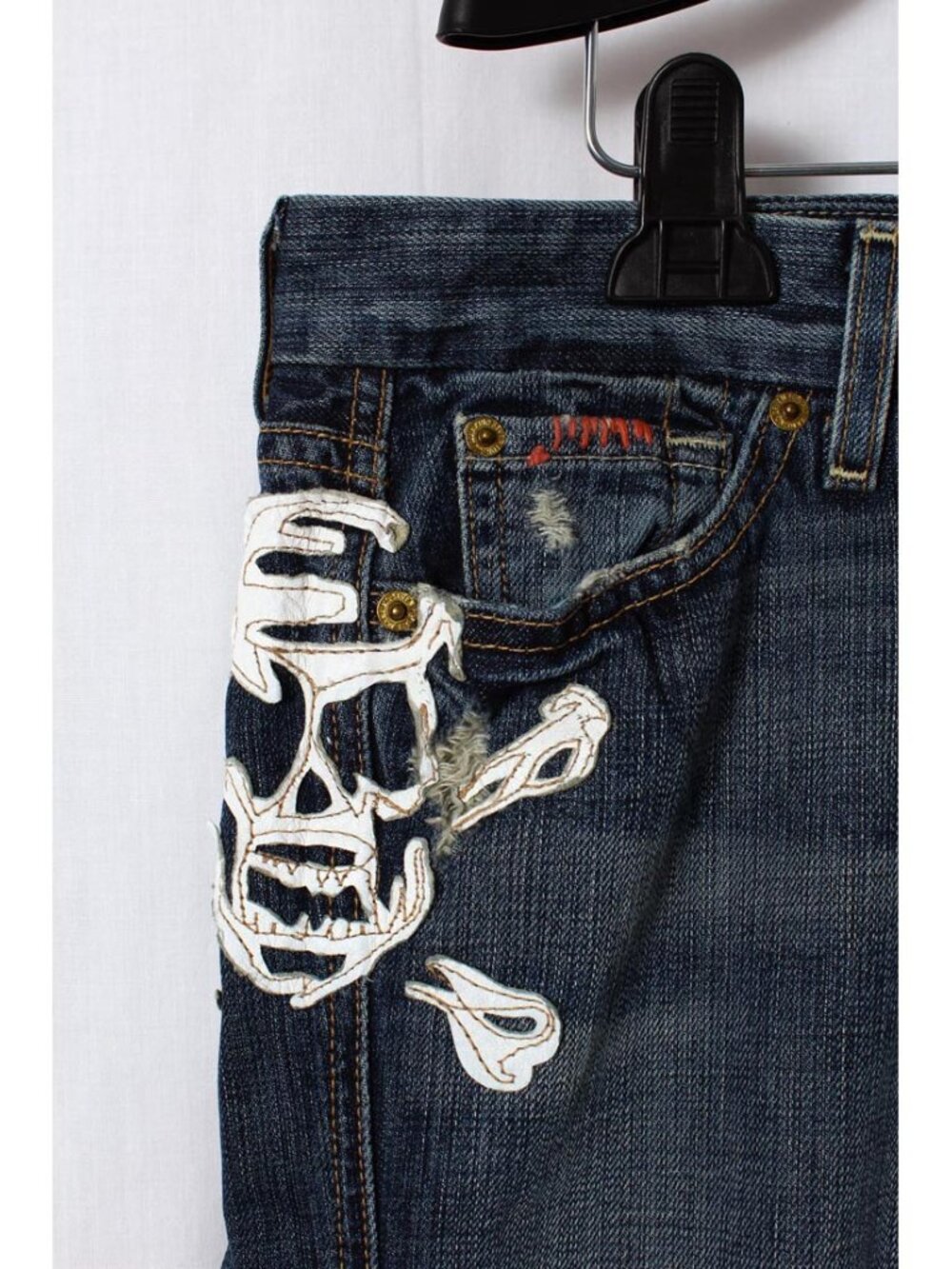 7 For All Mankind Skull Women's Jeans Size 31 - Picture 2 of 7